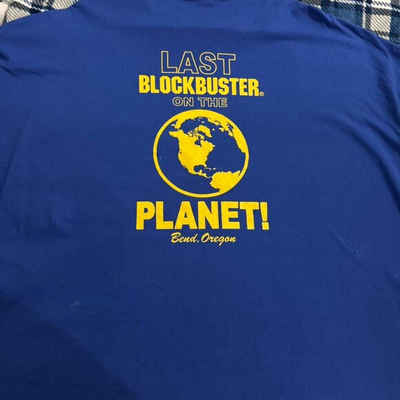 Last Blockbuster On The Planet Long Sleeve T-Shirt Blue Bend Oregon Size 3XL - Picture 1 of 3